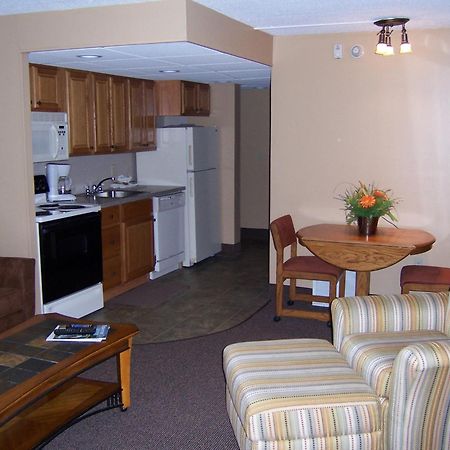 Pinestead Reef Resort Traverse City Eksteriør bilde